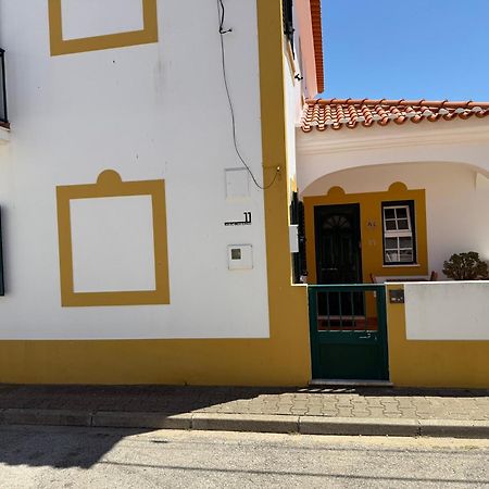 Quarto Duplo Com Terraco E Casa De Banho Privativa - Em Casa De Praia Em Almograve - Trilho Dos Pescadores Odemira Exterior photo